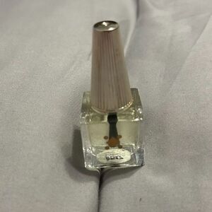 Deco Miami Nail Lacquer Cuticle Oil